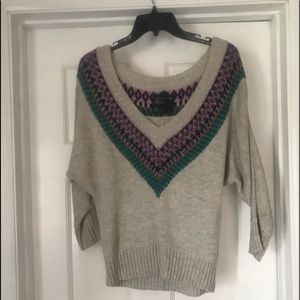 American Eagle Sweater